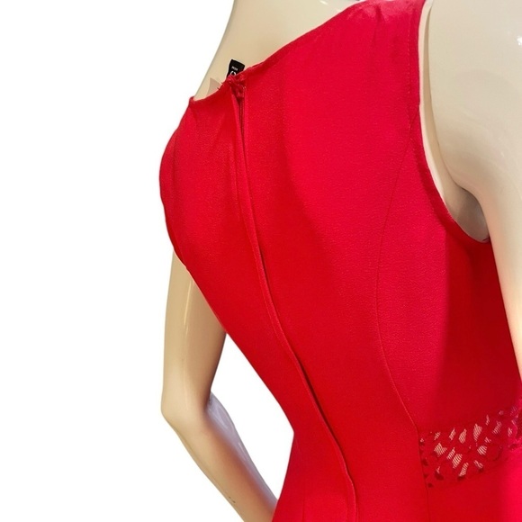 H&M Divided Red Crochet Lace Fit & Flare Mini Dress Size 6 - Picture 7 of 12
